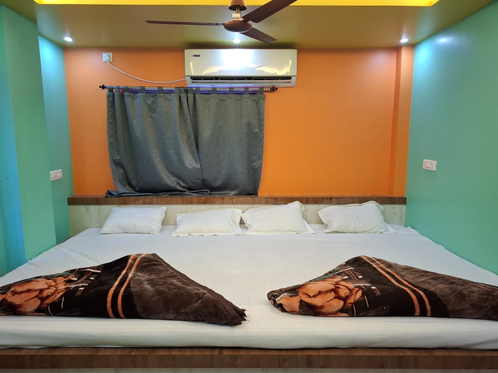 Four Bed Room